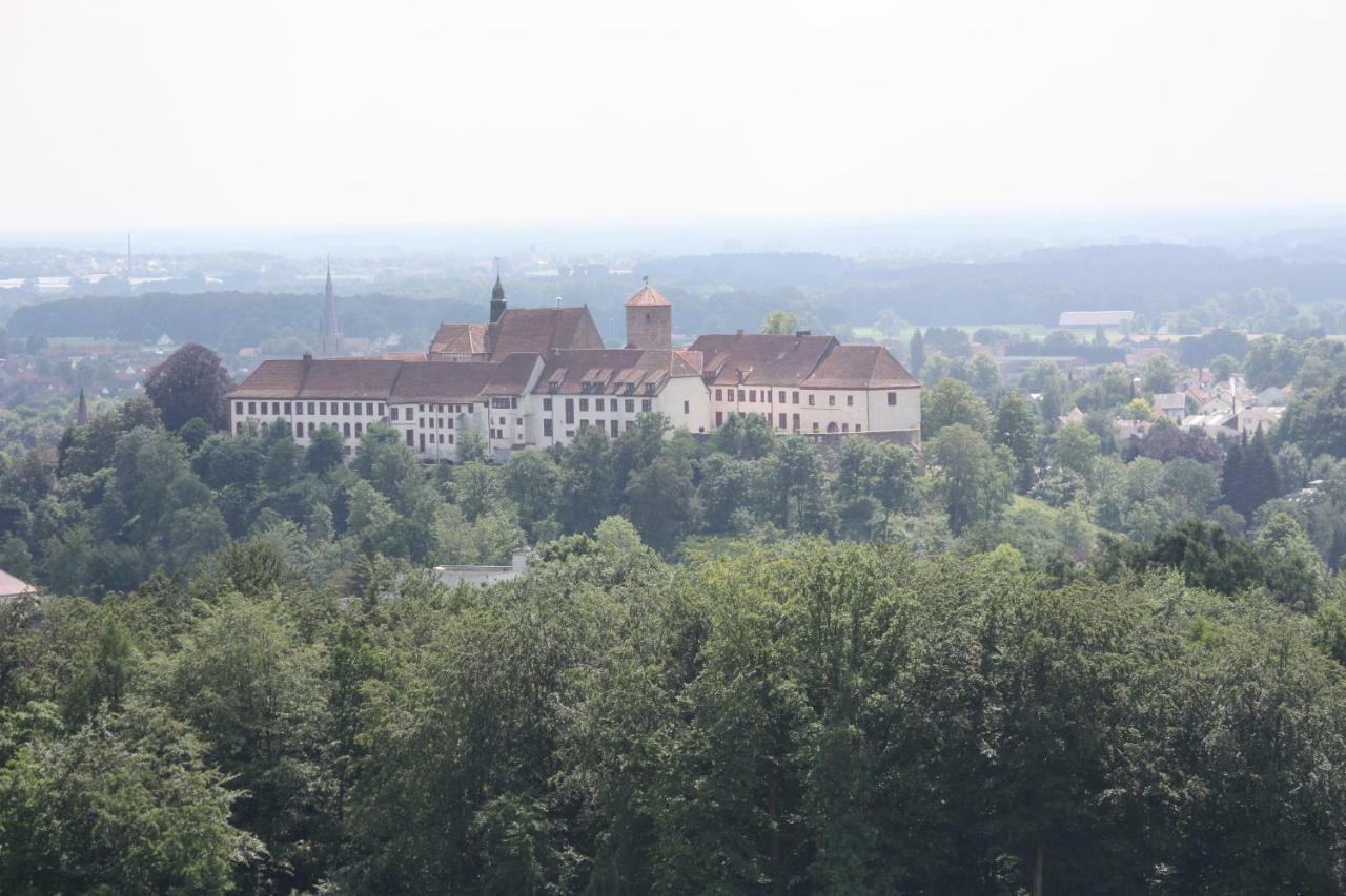 Апартаменты Haus Sonnenwinkel Бад-Ибург Экстерьер фото